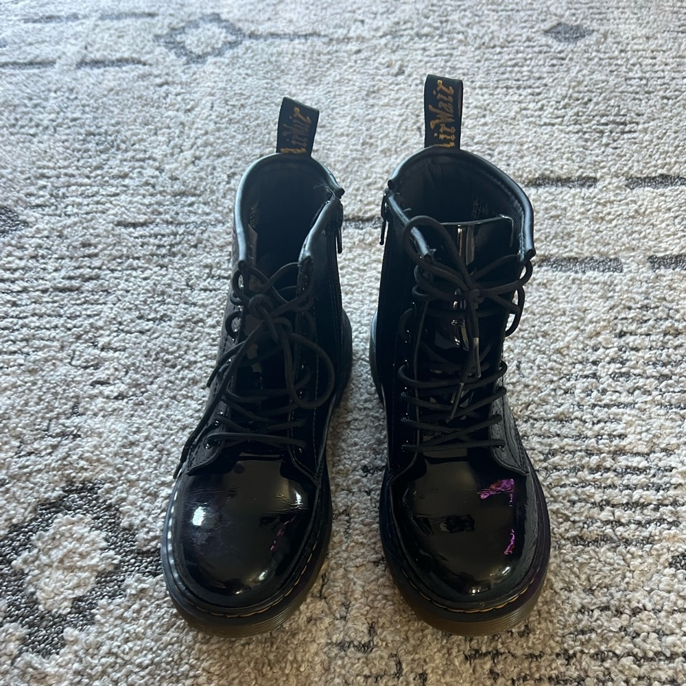 Dr. Martens 1460 8-Eye Patent Boot - kid size 3 Black